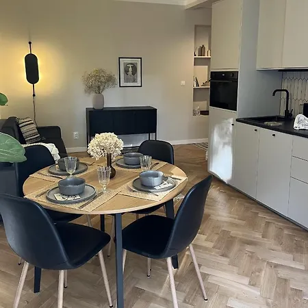 Apartment Luna *
